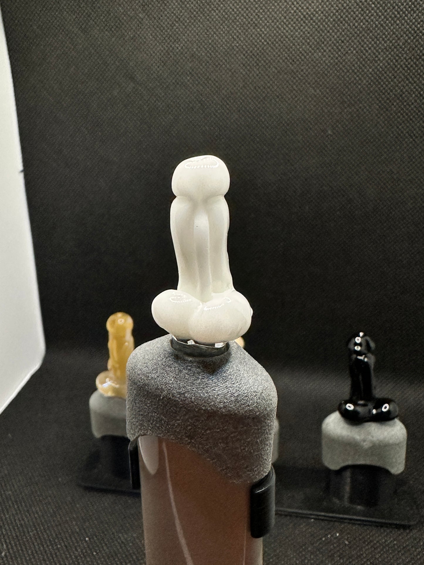 @hensleyglassart Snow White peen